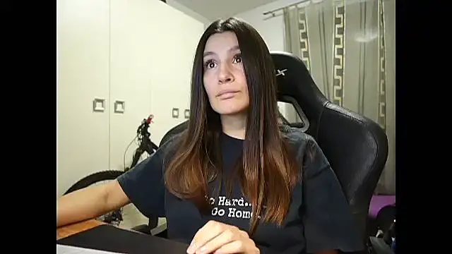 Snapshot of GodlyTheia chatting on December 2024 05:57:01 PM GodlyTheia online show from December 2024 05:57:01 PM