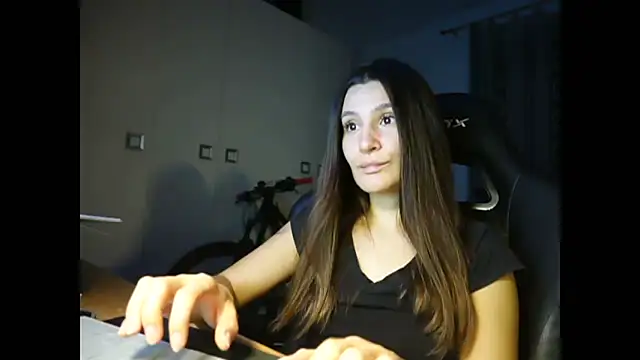 Snapshot of GodlyTheia chatting on December 2024 07:29:01 PM GodlyTheia online show from December 2024 07:29:01 PM