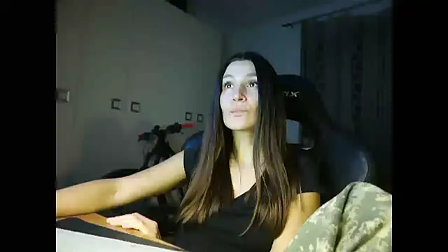 Snapshot of GodlyTheia chatting on December 2024 10:30:02 PM GodlyTheia online show from December 2024 10:30:02 PM