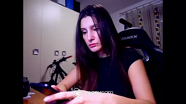 Snapshot of GodlyTheia chatting on January 2025 05:49:02 PM GodlyTheia online show from January 2025 05:49:02 PM