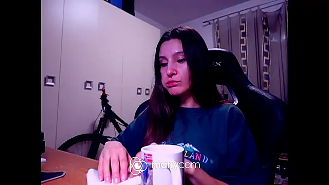 Snapshot of GodlyTheia chatting on February 2025 08:31:01 PM GodlyTheia online show from February 2025 08:31:01 PM