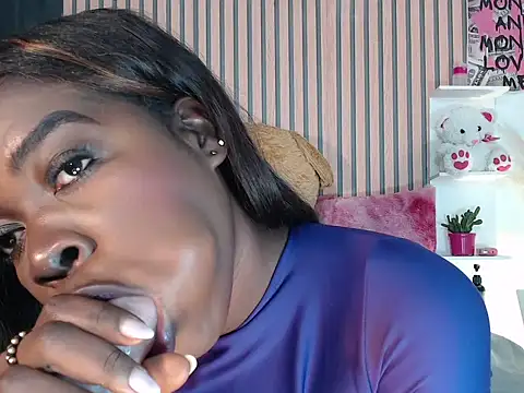 karinacortes online show from October 2025 06:28:02 PM