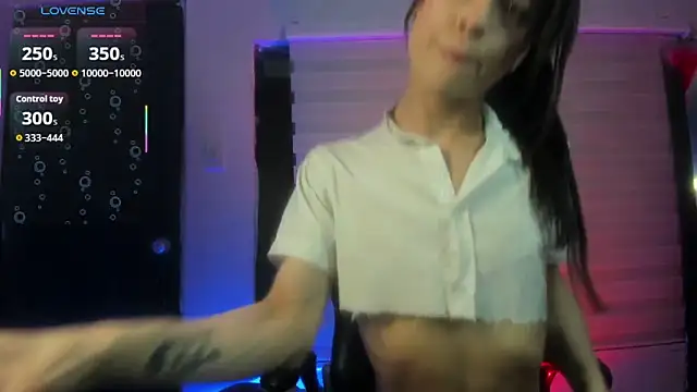 Snapshot of stormytt_ chatting on November 2025 03:23:01 PM stormytt online show from November 2025 03:23:01 PM