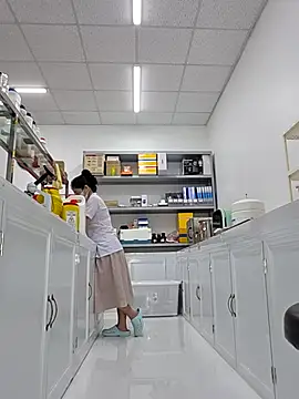 HinaLovely online show from April 2026 03:43:02 AM