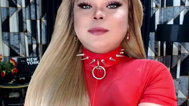 Snapshot of Mistress_DOMnicaaxx chatting on October 2025 10:06:01 AM Mistress DOMnicaaxx online show from October 2025 10:06:01 AM