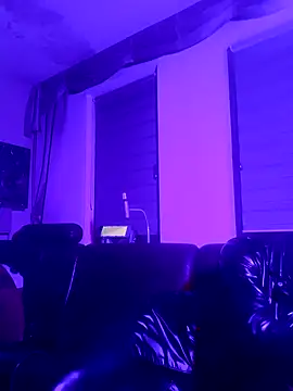 Snapshot of Crystalbitchx chatting on December 2024 12:34:02 AM Crystalbitchx online show from December 2024 12:34:02 AM