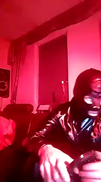 Snapshot of Crystalbitchx chatting on December 2024 10:34:02 PM Crystalbitchx online show from December 2024 10:34:02 PM