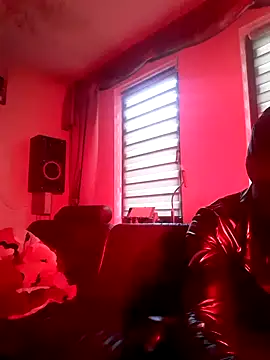 Snapshot of Crystalbitchx chatting on January 2025 07:36:01 AM Crystalbitchx online show from January 2025 07:36:01 AM