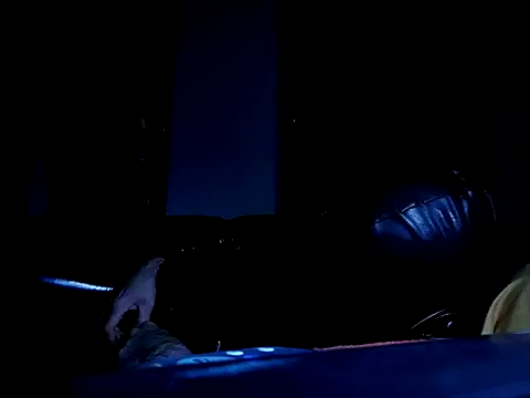 Snapshot of Crystalbitchx chatting on September 2025 11:10:02 PM Crystalbitchx online show from September 2025 11:10:02 PM