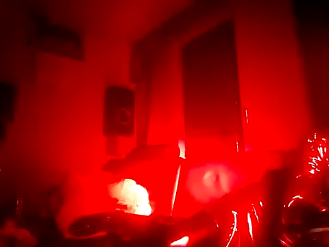 Snapshot of Crystalbitchx chatting on October 2025 08:50:02 PM Crystalbitchx online show from October 2025 08:50:02 PM