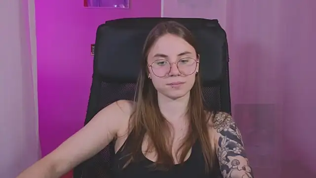  AnnaStark  online show from January 2025 11:44:02 PM