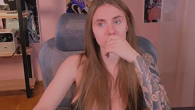  AnnaStark  online show from November 2025 08:51:01 PM