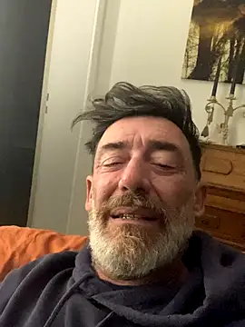 maxximere online show from November 2025 11:57:02 PM