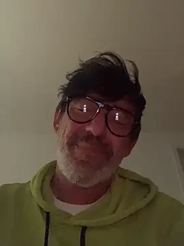 maxximere online show from February 2026 11:41:01 PM