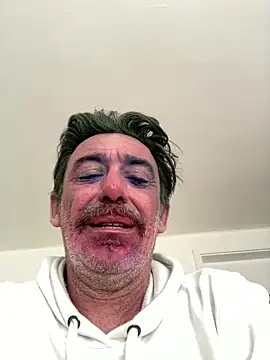 maxximere online show from February 2026 12:36:01 PM