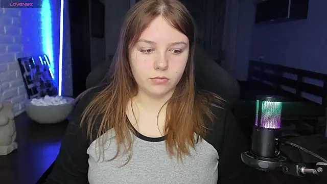 XNirvanaX online show from February 2025 02:25:01 AM