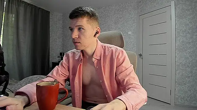 Bananas dick online show from April 2026 06:07:02 AM