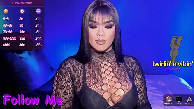 VictoriaEliz online show from November 2025 10:57:02 PM