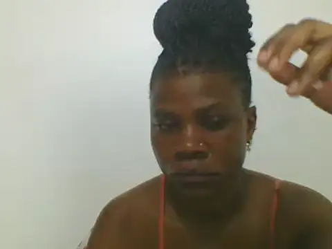 Snapshot of Sweetbaby004 chatting on February 2025 07:15:02 AM Sweetbaby004 online show from February 2025 07:15:02 AM