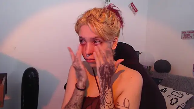 MaryJannes online show from November 2025 01:25:02 PM