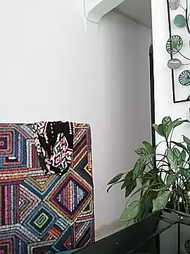 Snapshot of Van3orgasm4me chatting on February 2025 05:37:02 PM Van3orgasm4me online show from February 2025 05:37:02 PM