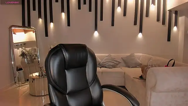 Snapshot of LexieWayne chatting on March 2025 07:39:01 PM LexieWayne online show from March 2025 07:39:01 PM