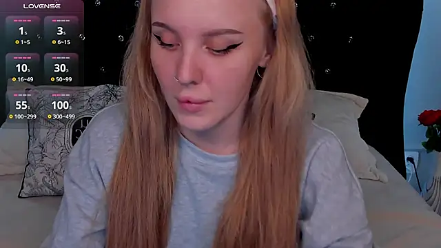 LianaFord online show from March 2025 08:22:01 PM