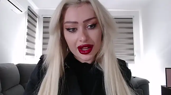 Snapshot of JennaLinn chatting on February 2025 11:42:01 AM JennaLinn online show from February 2025 11:42:01 AM