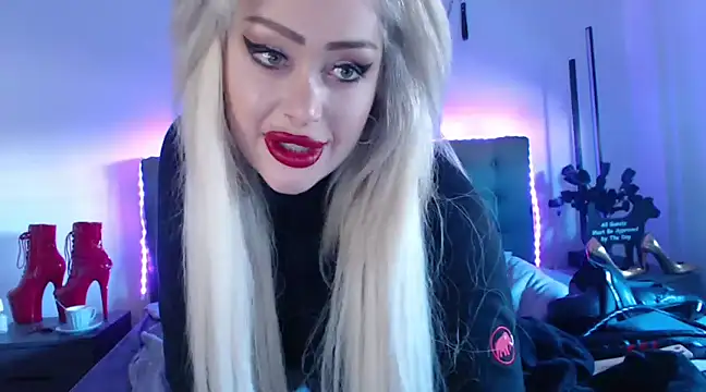 Snapshot of JennaLinn chatting on February 2025 04:04:02 PM JennaLinn online show from February 2025 04:04:02 PM