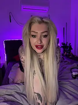 Snapshot of JennaLinn chatting on March 2025 04:25:01 PM JennaLinn online show from March 2025 04:25:01 PM