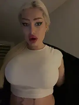 Snapshot of JennaLinn chatting on March 2025 07:31:01 PM JennaLinn online show from March 2025 07:31:01 PM