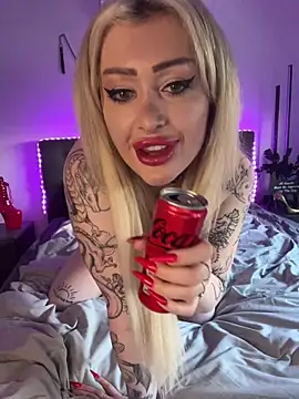 Snapshot of JennaLinn chatting on March 2025 03:20:01 PM JennaLinn online show from March 2025 03:20:01 PM