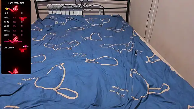 Snapshot of eva_zero chatting on November 2025 01:00:01 PM eva zero online show from November 2025 01:00:01 PM