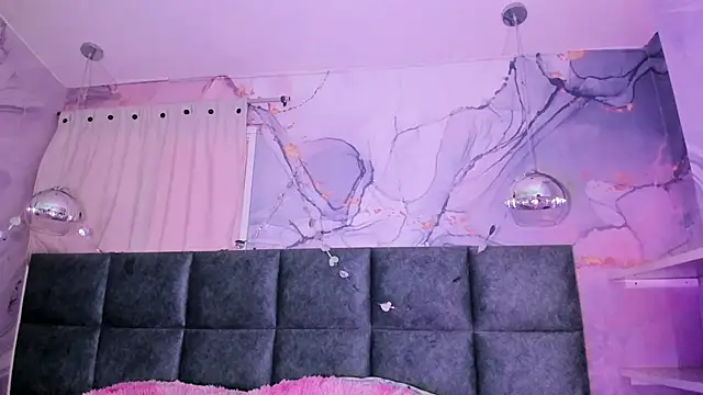 AntonellaRossi online show from February 2026 06:42:01 PM