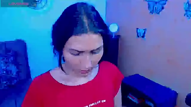 Snapshot of leah-666 chatting on December 2024 01:21:01 PM leah-666 online show from December 2024 01:21:01 PM