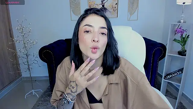 barbie scoth  online show from November 2025 07:58:01 PM