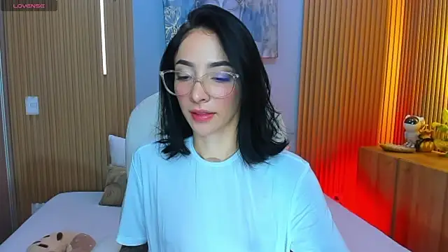 Snapshot of barbie_scoth_ chatting on June 2026 08:10:02 PM barbie scoth online show from June 2026 08:10:02 PM