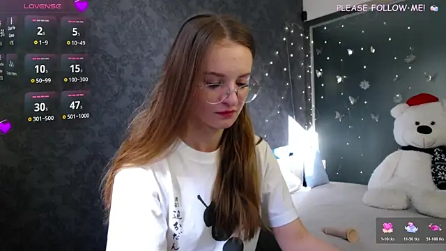 KateJonson online show from April 2026 06:36:01 AM