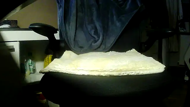 suedel65 online show from February 2026 04:12:02 AM