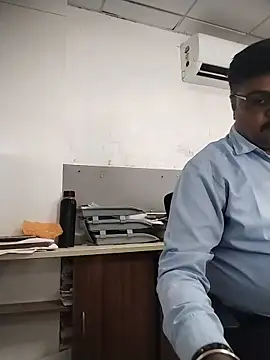Desi Londa 143 online show from June 2026 09:12:02 AM