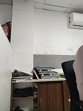 Desi Londa 143 online show from June 2026 05:08:01 AM