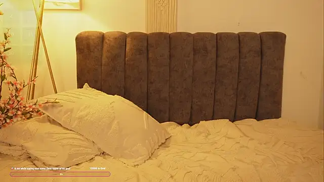 Snapshot of bunnycuteshy chatting on September 2025 01:54:01 PM bunnycuteshy online show from September 2025 01:54:01 PM