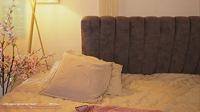 Snapshot of bunnycuteshy chatting on September 2025 02:11:01 PM bunnycuteshy online show from September 2025 02:11:01 PM