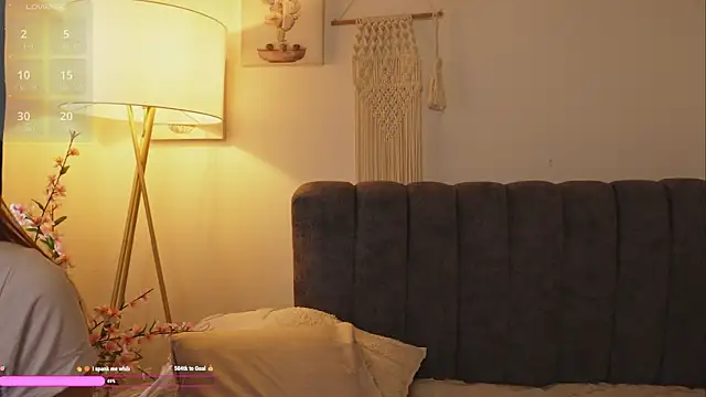 Snapshot of bunnycuteshy chatting on September 2025 02:33:02 PM bunnycuteshy online show from September 2025 02:33:02 PM