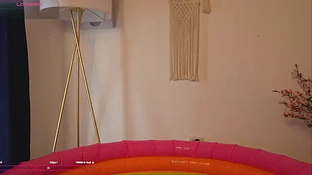 Snapshot of bunnycuteshy chatting on October 2025 02:25:01 PM bunnycuteshy online show from October 2025 02:25:01 PM