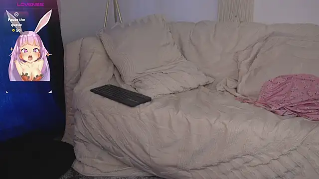 Snapshot of bunnycuteshy chatting on December 2025 01:27:02 PM bunnycuteshy online show from December 2025 01:27:02 PM