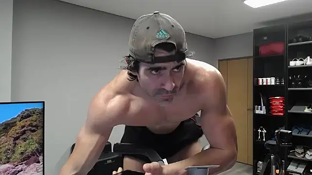 samricci21 online show from December 2025 09:21:02 PM