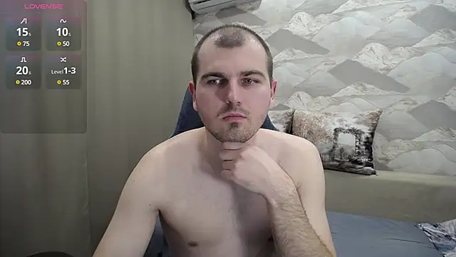 Snapshot of SerzhKorol1 chatting on March 2025 03:45:02 PM SerzhKorol1 online show from March 2025 03:45:02 PM