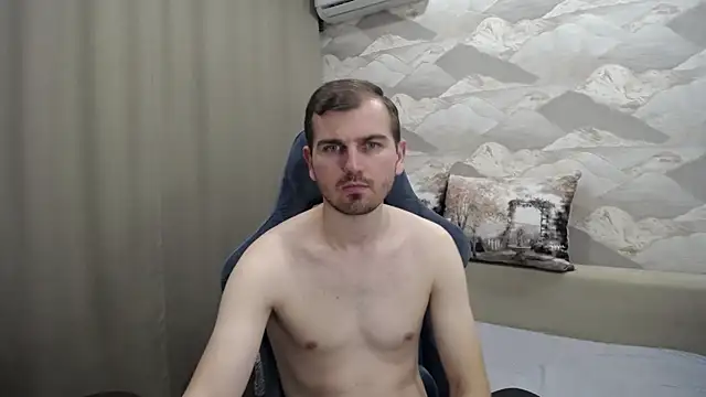 Snapshot of SerzhKorol1 chatting on November 2025 05:18:01 PM SerzhKorol1 online show from November 2025 05:18:01 PM