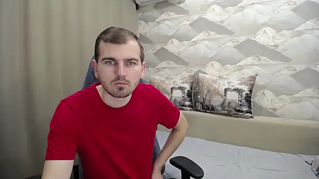 Snapshot of SerzhKorol1 chatting on November 2025 04:34:02 AM SerzhKorol1 online show from November 2025 04:34:02 AM